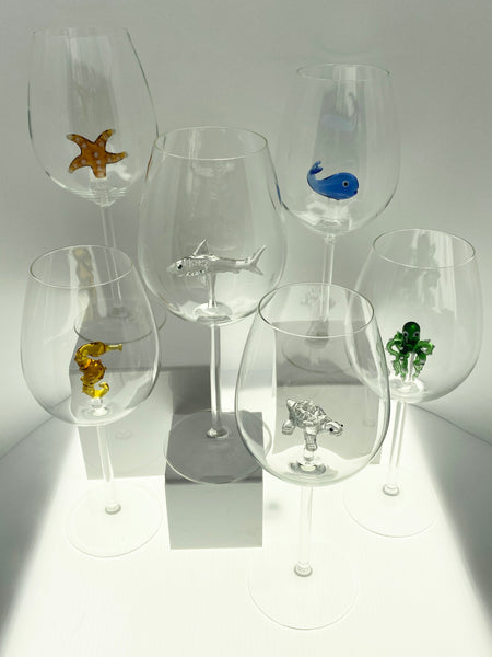 http://glasshouseglassware.com/cdn/shop/products/IMG_8785_grande.jpg?v=1582600941