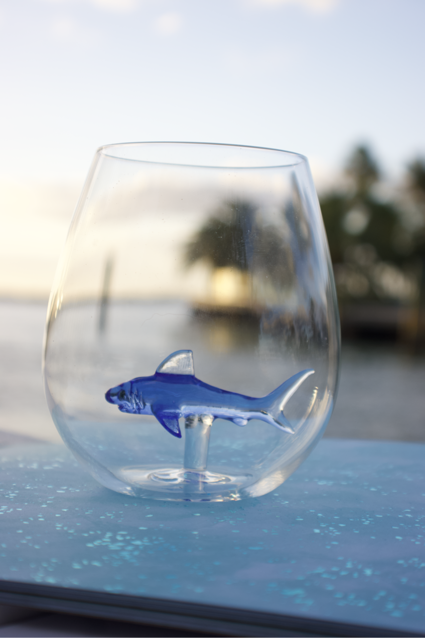 The Blue Shark Stemless Wine Glass™ - Featured On Delish.com, Housebeautiful.com & People.com