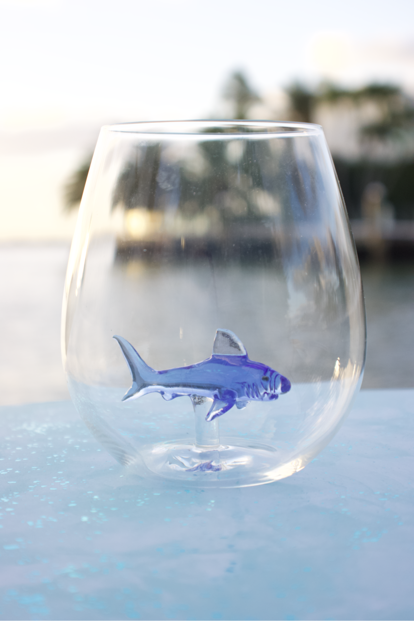 The Blue Shark Stemless Wine Glass™ - Featured On Delish.com, Housebeautiful.com & People.com