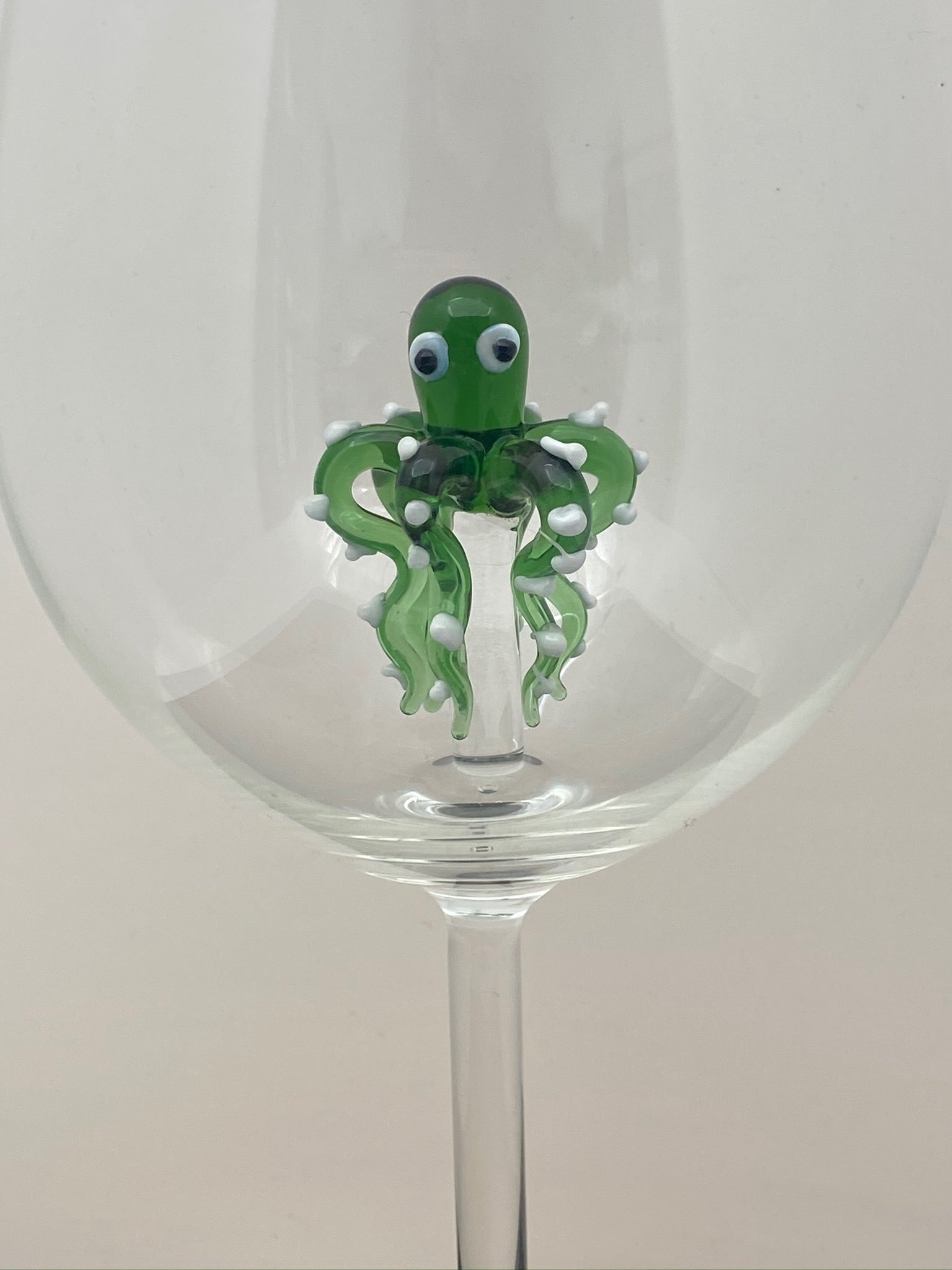 The Octopus Wine Glass™ Crystal - Featured On Delish.com, HouseBeautiful.com & People.com